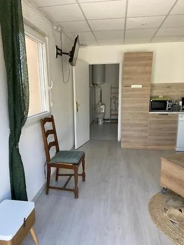 Les Oiseaux Lägenhet *