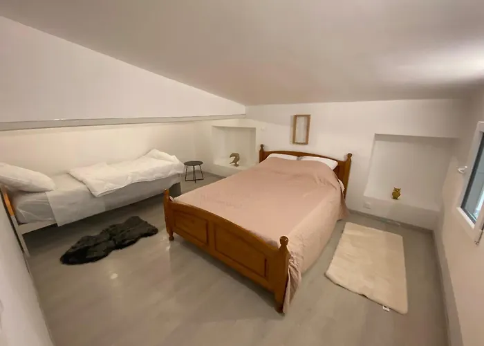 Les Oiseaux Lägenhet